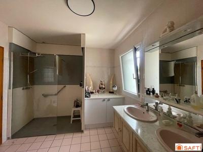 Maison - 130 m² - 4 pièces