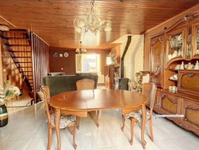 Maison traditionnelle - 97 m² - 5 pièces