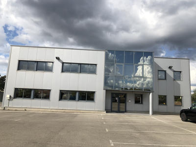 Local d'activités - 2 236 m²