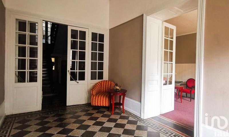 Local commercial - 1 800 m²