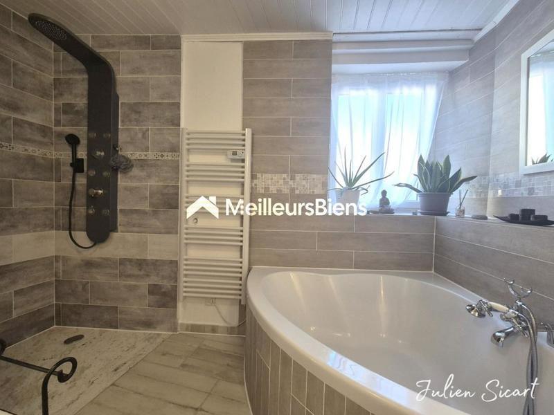 Maison de village - 125 m² - 5 pièces