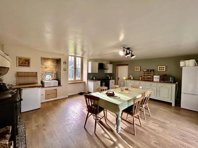 Maison de maîtres - 150 m² - 5 pièces