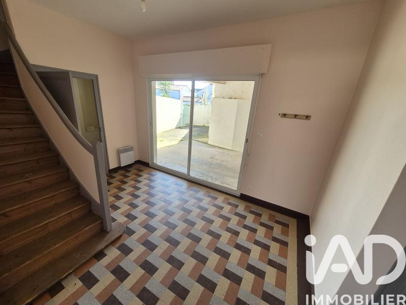 Maison - 400 m² - 5 pièces