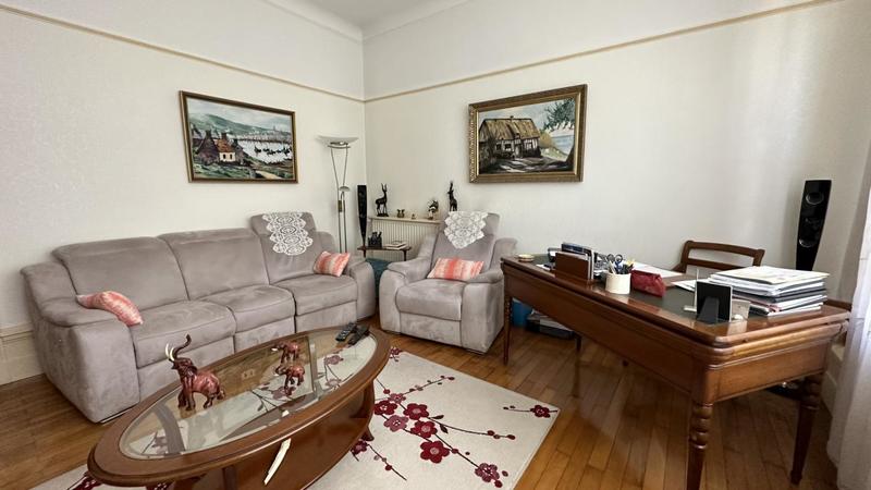 Maison bourgeoise - 110 m² - 4 pièces