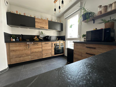 Appartement - 70 m² - 3 pièces