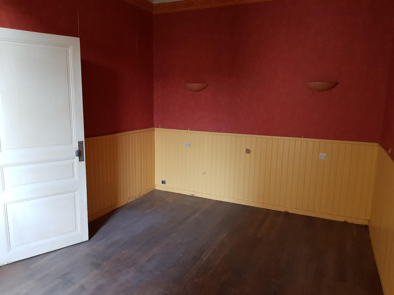 Maison - 450 m² - 10 pièces