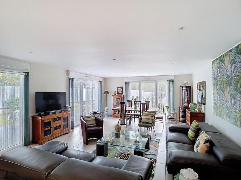 Maison - 109 m² - 4 pièces