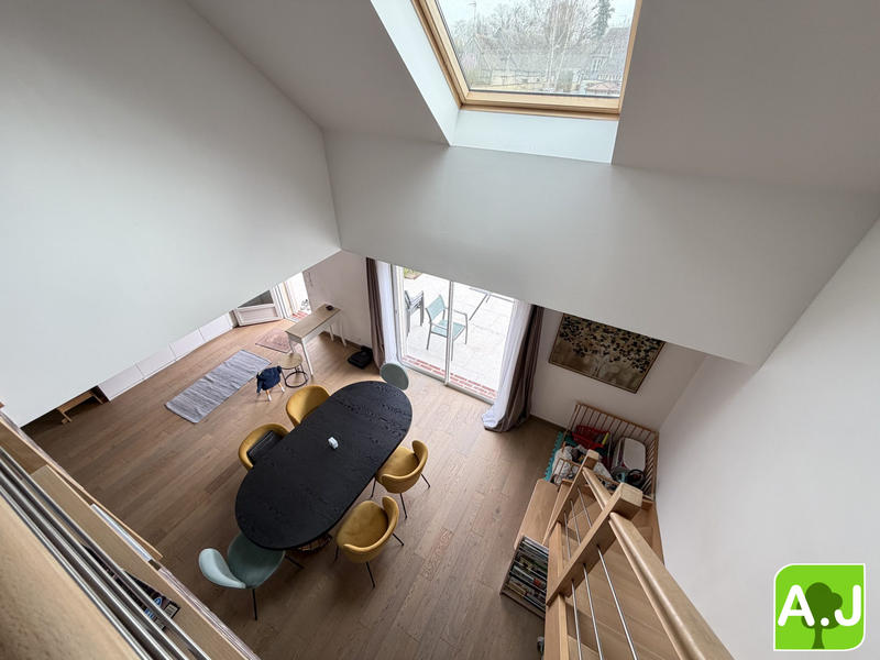 Maison contemporaine - 110 m² - 5 pièces