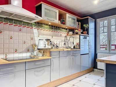 Maison - 110 m² - 4 pièces