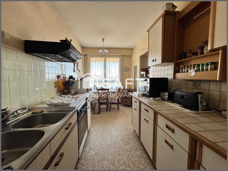 Appartement - 100 m² - 4 pièces