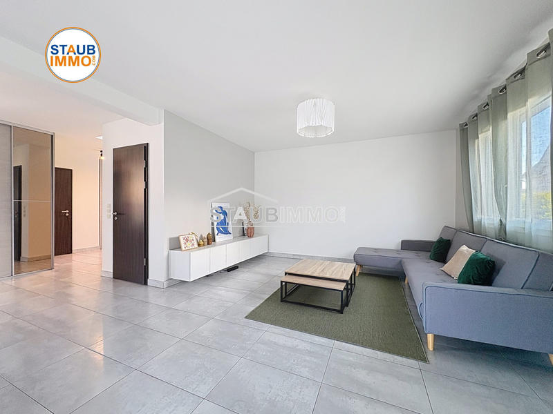 Maison - 108 m² - 6 pièces