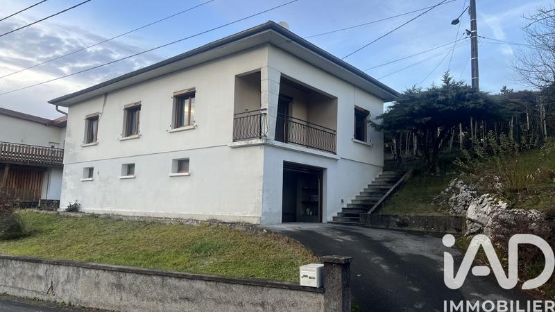 Maison de village - 83 m² - 5 pièces