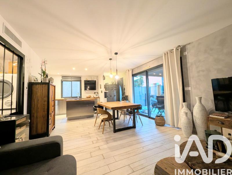 Appartement - 72 m² - 3 pièces