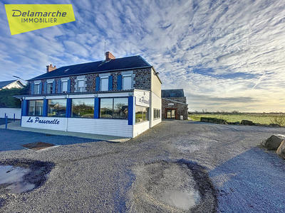 Maison - 265 m² - 9 pièces