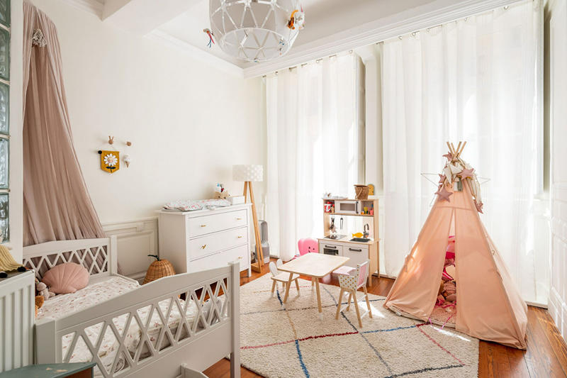 Appartement - 90 m² - 4 pièces