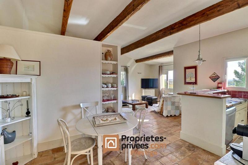 Demeure - 255 m² - 7 pièces