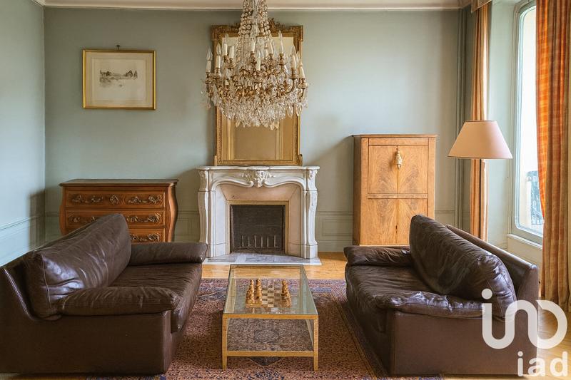 Maison de village - 209 m² - 9 pièces