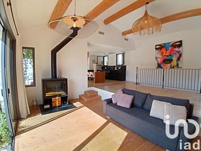 Maison - 185 m² - 6 pièces