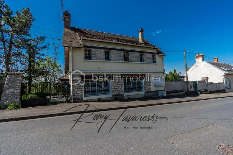 Maison de village - 185 m² - 6 pièces