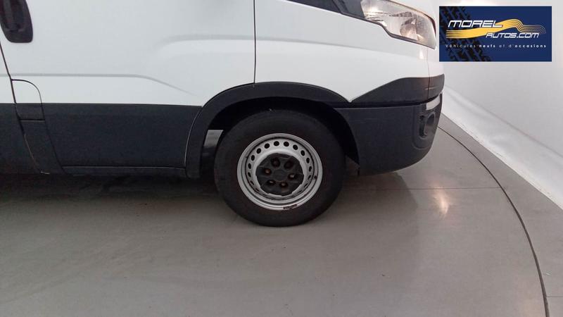 Iveco Daily Fourgon Fgn 35 s 15 V12 H2 Quad-Leaf Bvm6