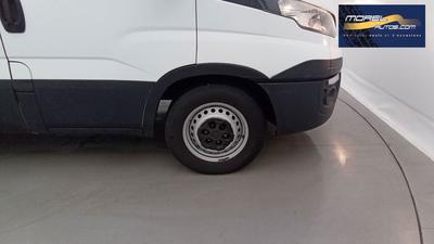 Iveco Daily Fourgon Fgn 35 s 15 V12 H2 Quad-Leaf Bvm6