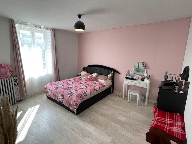 Maison - 148 m² - 6 pièces