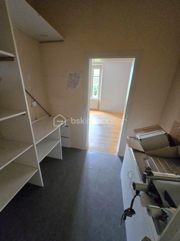 Bureau - 100 m² - 3 pièces