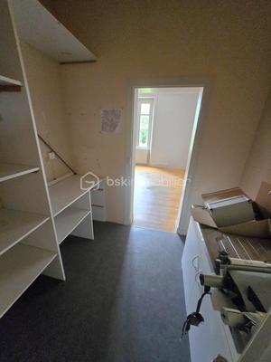 Bureau - 100 m² - 3 pièces