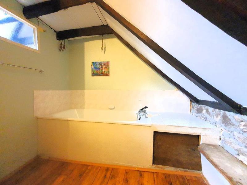 Corps de ferme - 137 m² - 6 pièces