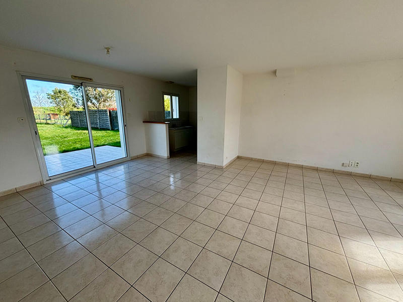 Maison - 90 m² - 4 pièces