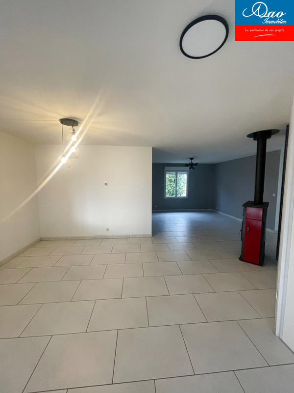 Maison - 166 m² - 8 pièces
