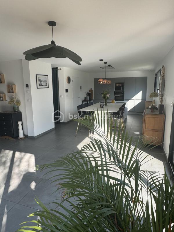 Maison - 150 m² - 6 pièces