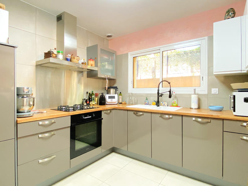 Appartement - 101 m² - 3 pièces