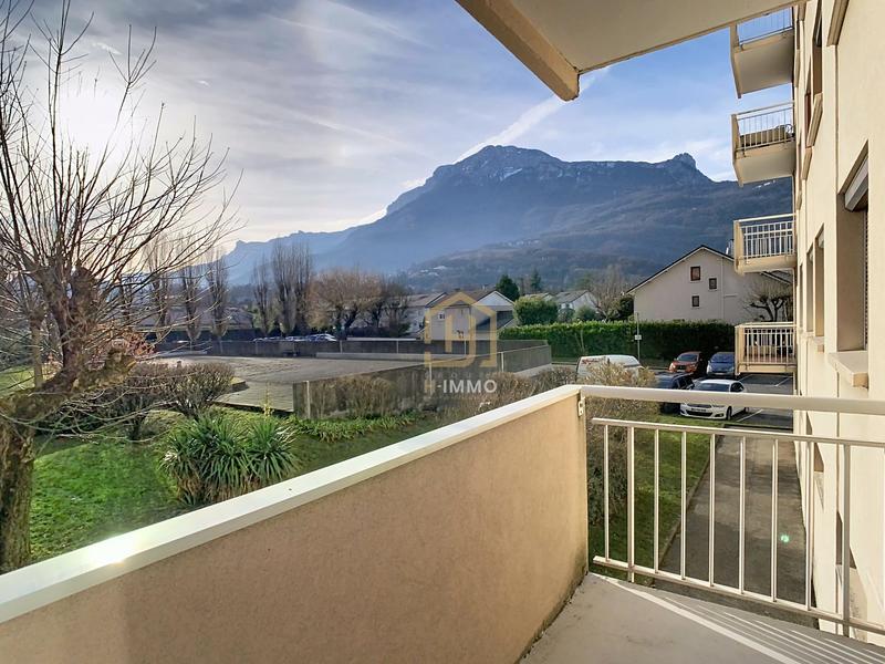 Appartement - 98 m² - 5 pièces