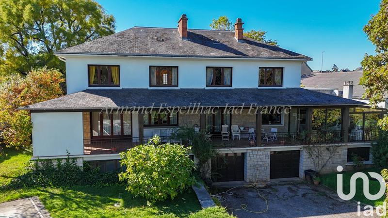 Maison de ville - 287 m² - 10 pièces