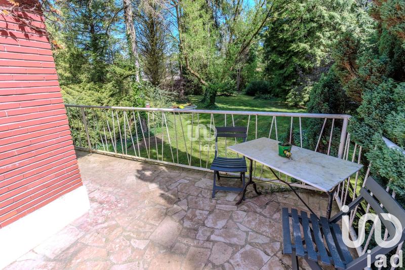 Maison - 190 m² - 9 pièces