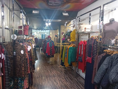 Local commercial - 103 m² - 4 pièces