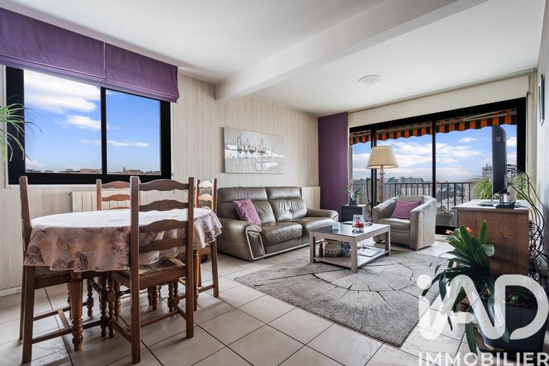 Appartement - 75 m² - 4 pièces