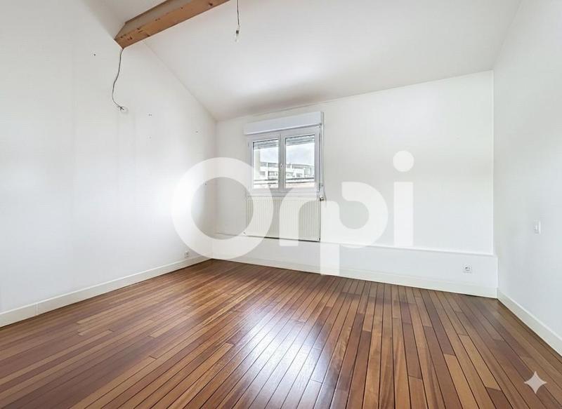 Maison - 107 m² - 4 pièces