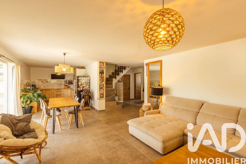 Maison - 125 m² - 4 pièces