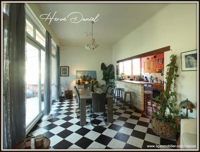 Villa - 182 m² - 7 pièces