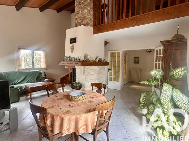 Maison - 90 m² - 3 pièces