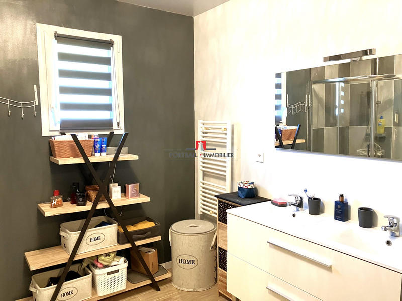 Maison contemporaine - 200 m² - 8 pièces