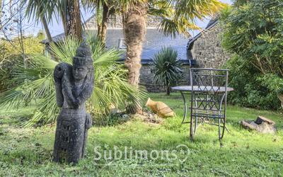 Maison - 423 m² - 15 pièces