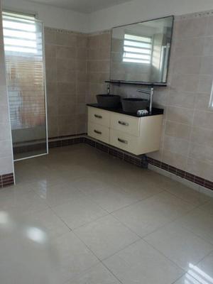 Appartement - 220 m² - 5 pièces