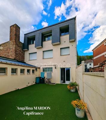 Appartement - 90 m² - 4 pièces