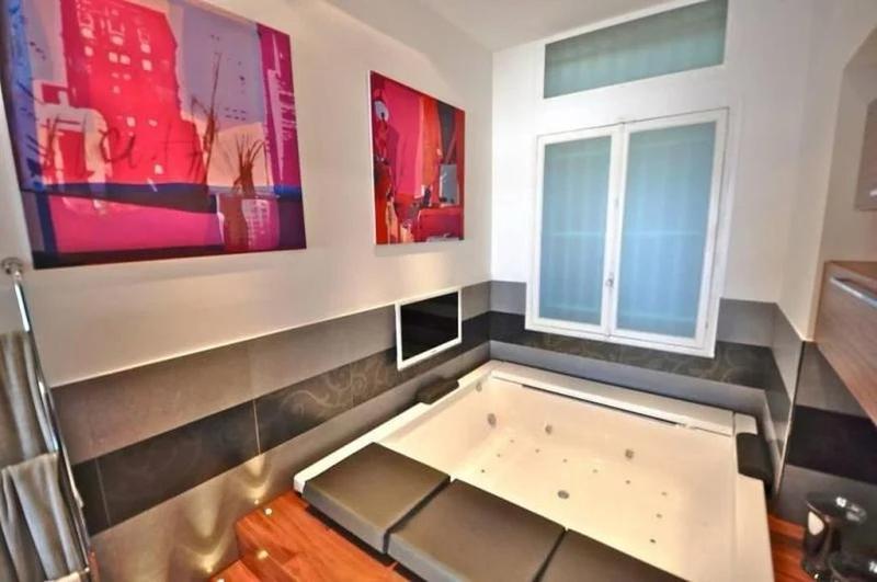 Appartement - 143 m² - 4 pièces