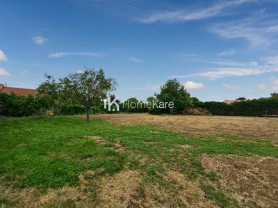 Terrain - 1 000 m²