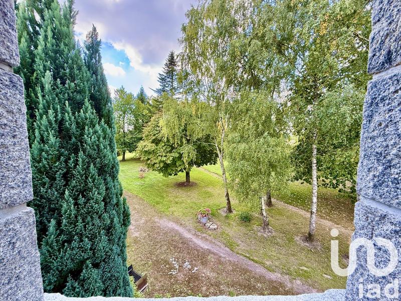 Maison - 200 m² - 11 pièces