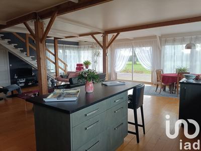 Maison - 235 m² - 4 pièces